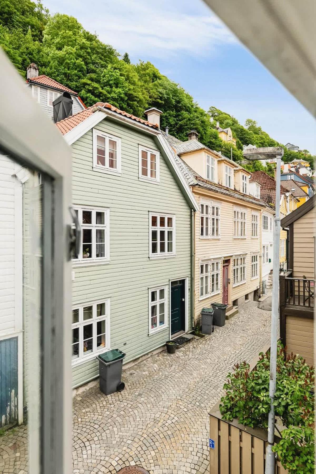 Dinbnb Homes I The 1880 Authentic Bergen Dream I 500M From Bryggen Екстер'єр фото